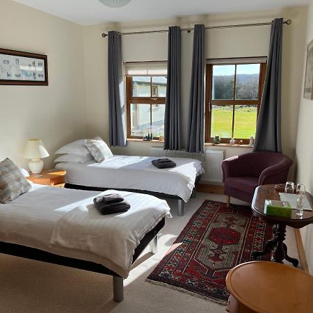 Riverbend Lodge B & B Oughterard Eksteriør bilde
