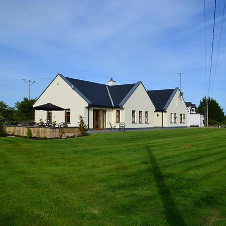 Riverbend Lodge B & B Oughterard Eksteriør bilde
