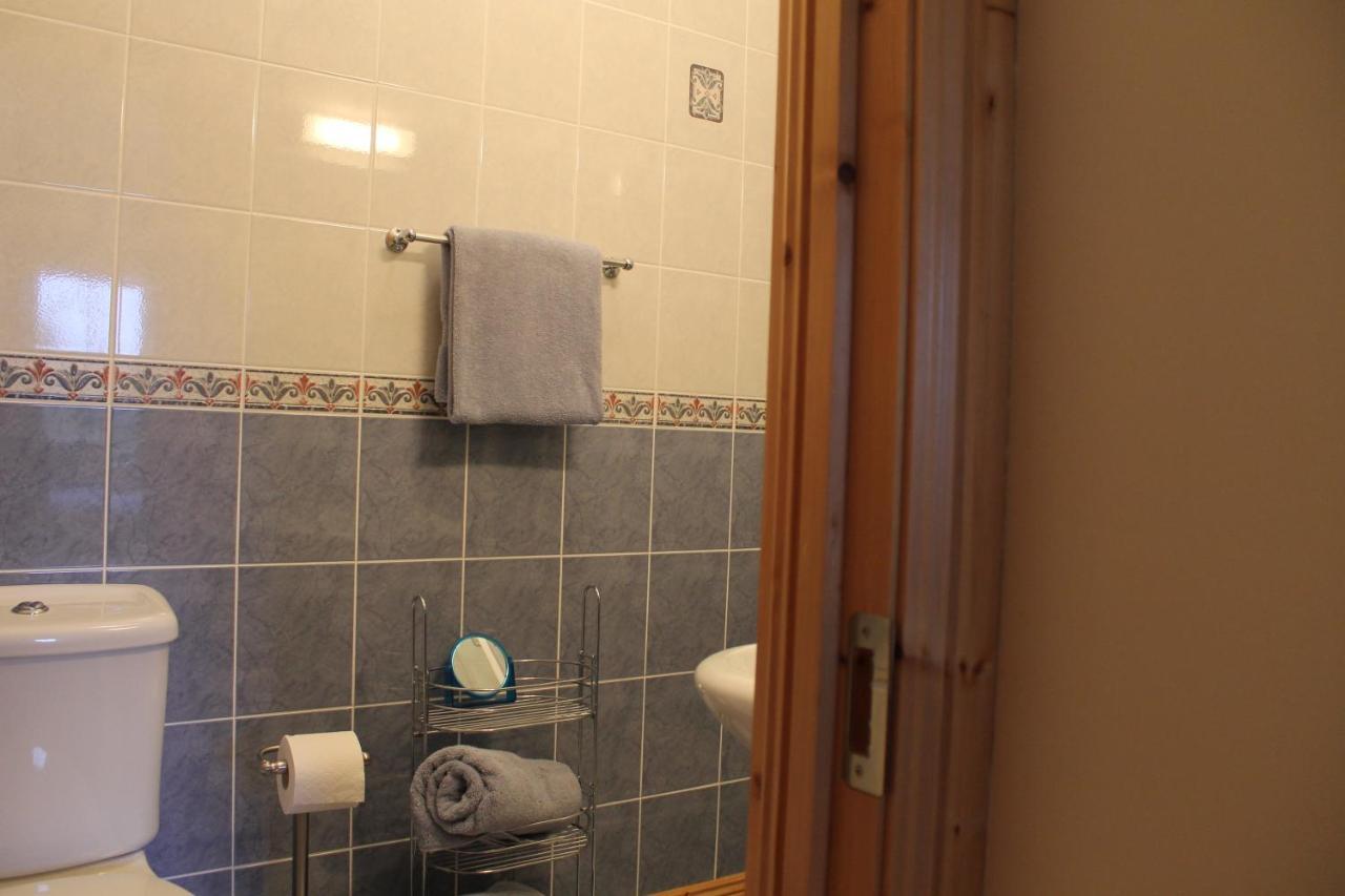 Riverbend Lodge B & B Oughterard Eksteriør bilde