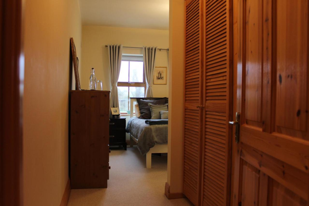 Riverbend Lodge B & B Oughterard Eksteriør bilde