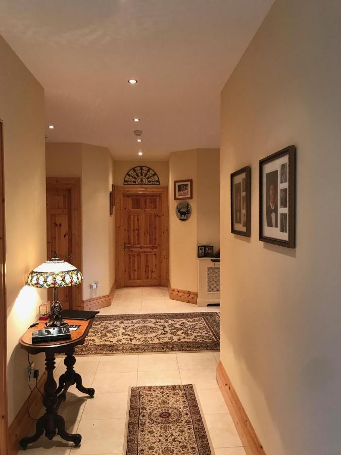 Riverbend Lodge B & B Oughterard Eksteriør bilde
